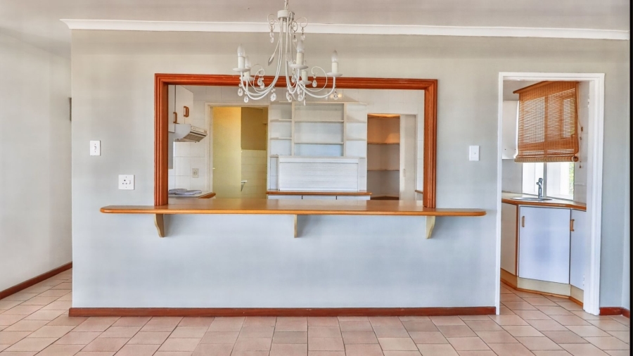 To Let 5 Bedroom Property for Rent in Vermont Western Cape